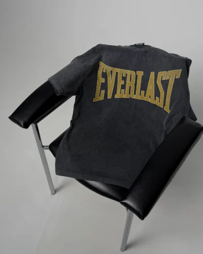 Оверсайз футболка "EVERLAST" у темно-сірому кольорі